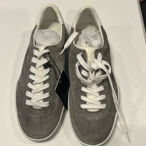 BNWT grey suede Zara sneakers!